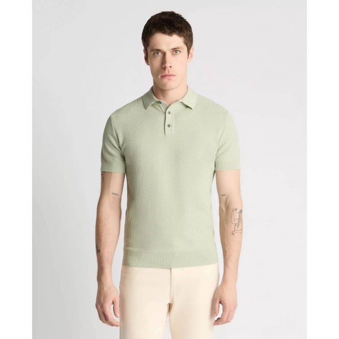 Spring / summer collection at Scotney’s of London Road